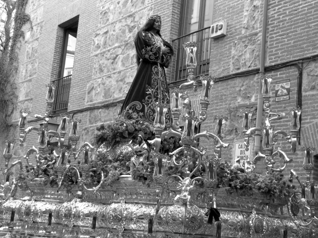 20220414 - SEMANA SANTA EN MADRID - Procesión de Jesús El Pobre 08520