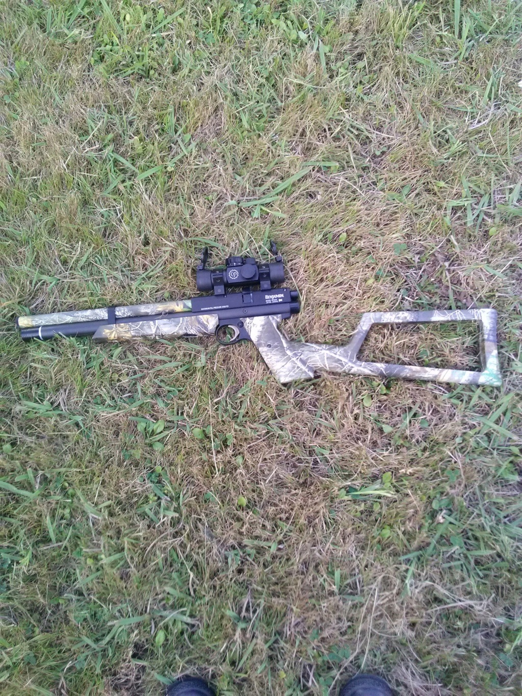 pistolet croman wood walker 5,5 mm 19,9 joules Img_2042