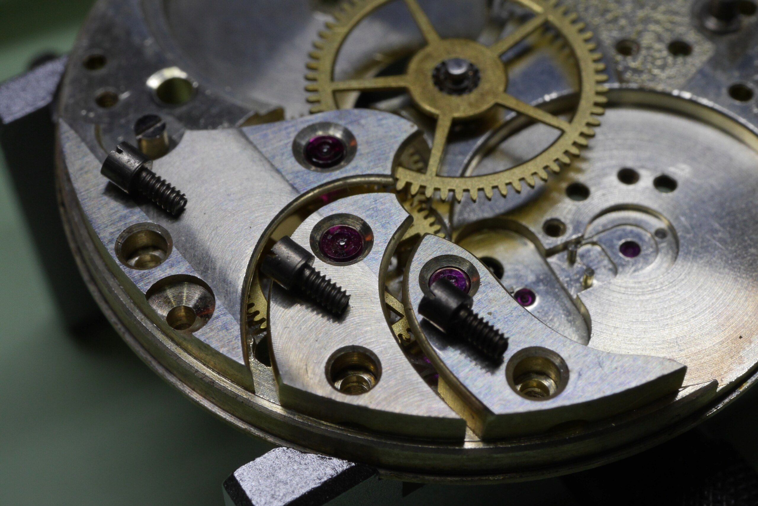 Réparation et entretien d'une montre de poche S.F.L (société française longines) 4810