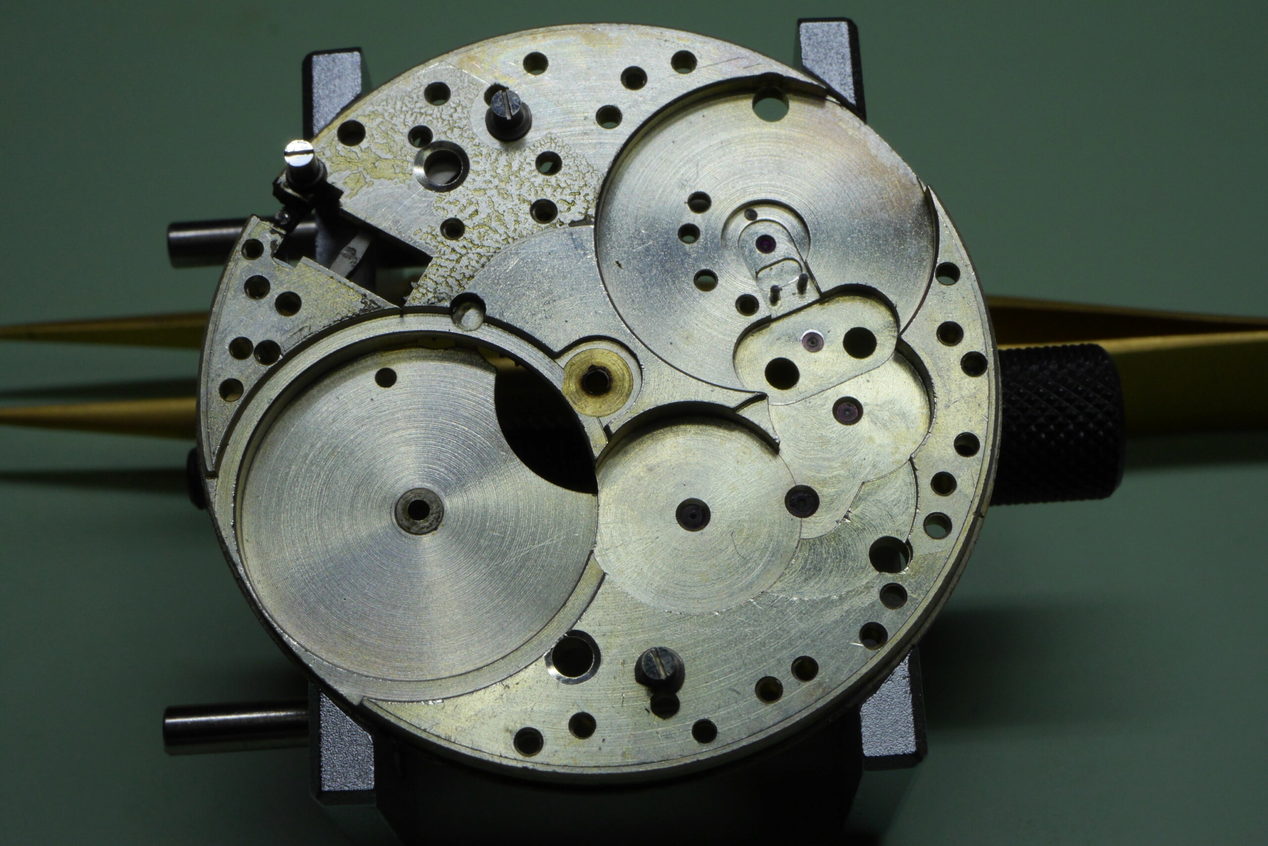 Réparation et entretien d'une montre de poche S.F.L (société française longines) 5310
