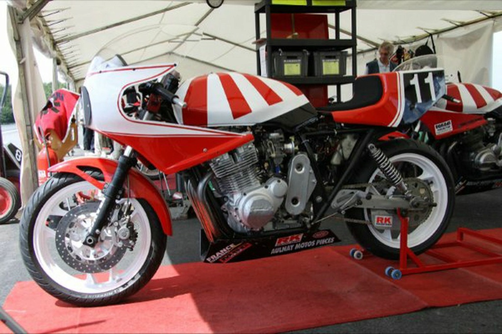 les motos de Roger G110