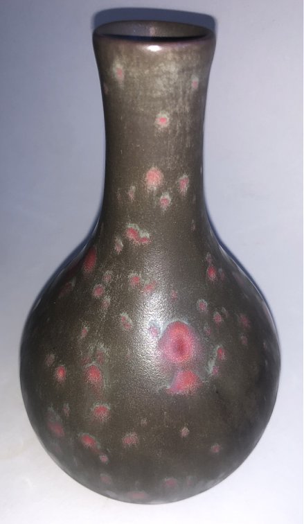 Mystery vase? Mv210