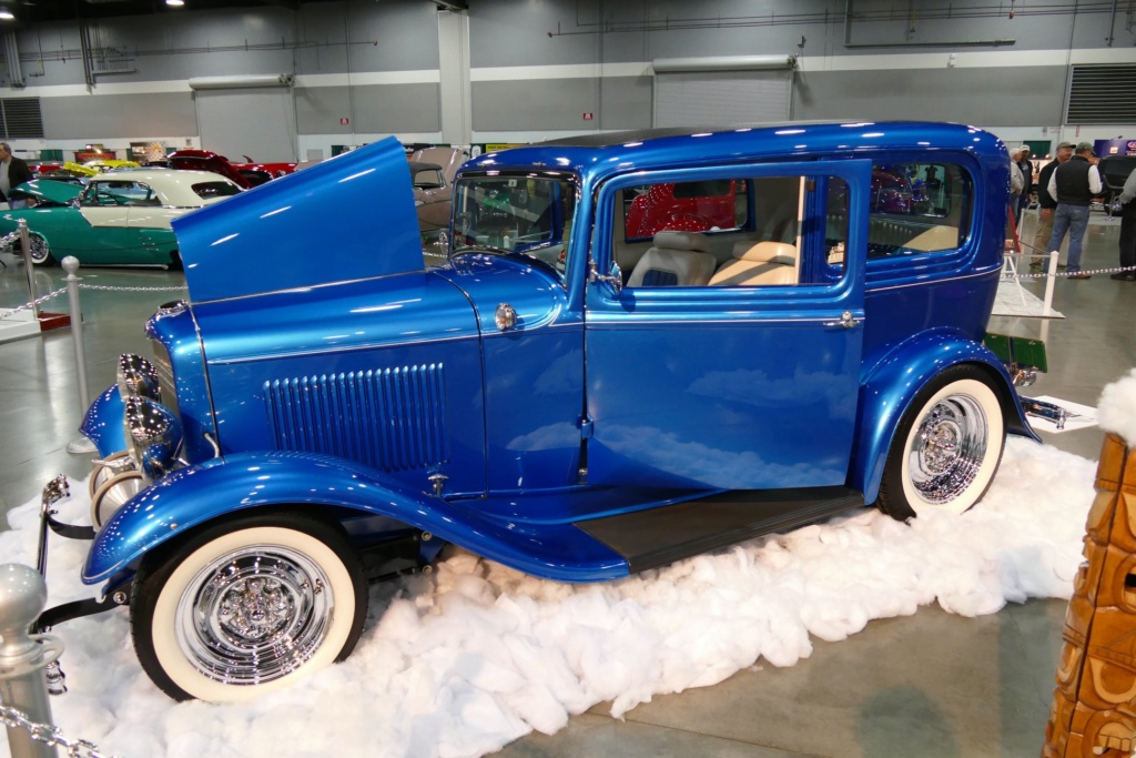 1932 Ford  Tudor sedan - The Tiki  Dream - Rob Petty 10058110