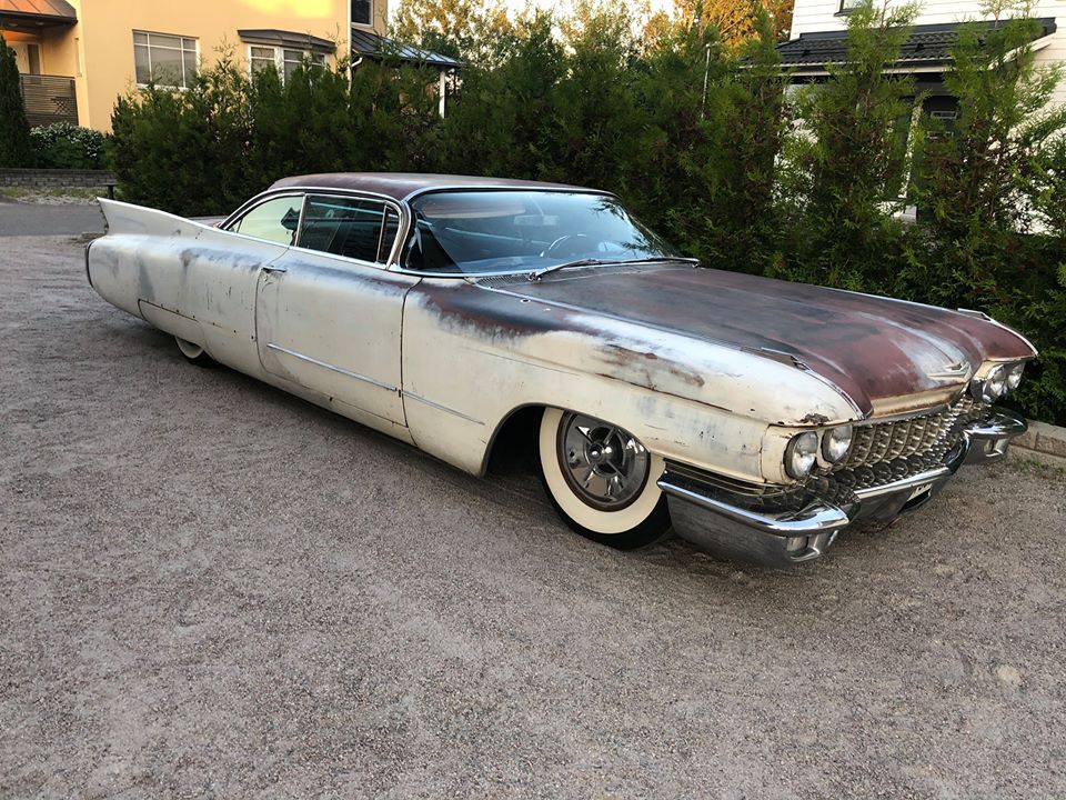Cadillac 1959 - 1960 custom & mild custom - Page 4 11574210