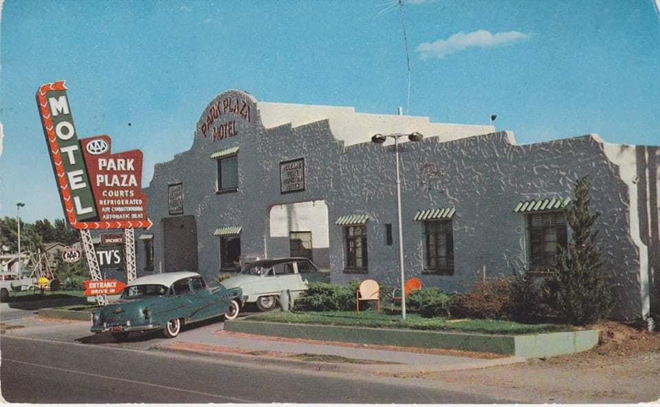 Motels - Hôtels 1940's - 1960's - Page 4 12836311