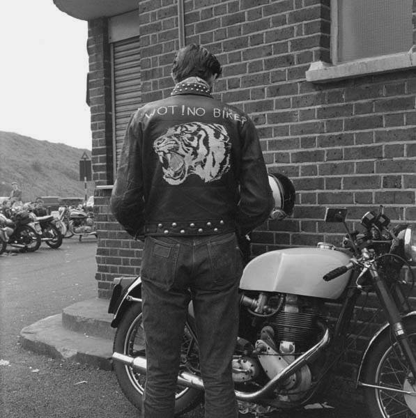 Rockers, bad boys & Motorcycles - Page 3 15095610