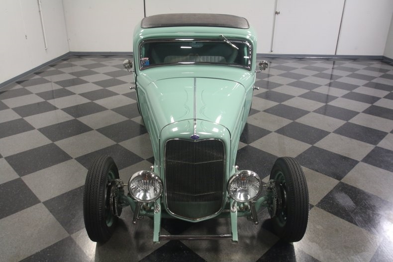 1932 Ford hot rod - Page 14 20181233