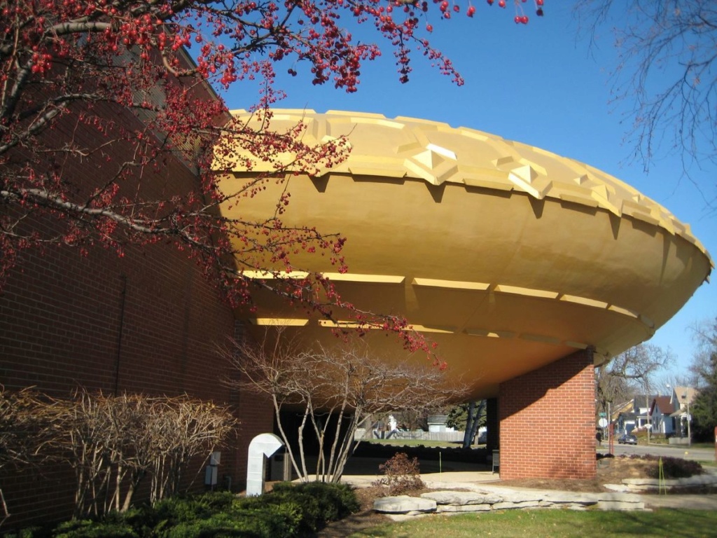 The Golden Rondelle - Racine, Wisconsin - a giant metallic spaceship 20752210