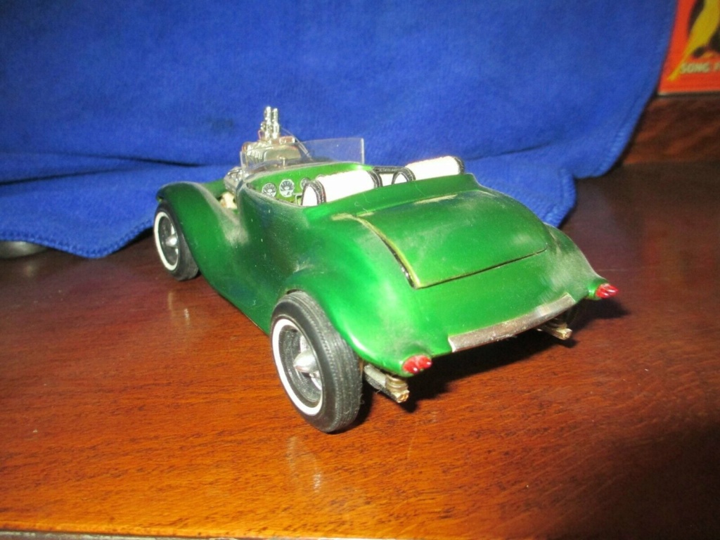 Vintage built automobile model kit survivor - Hot rod et Custom car maquettes montées anciennes - Page 15 24474710