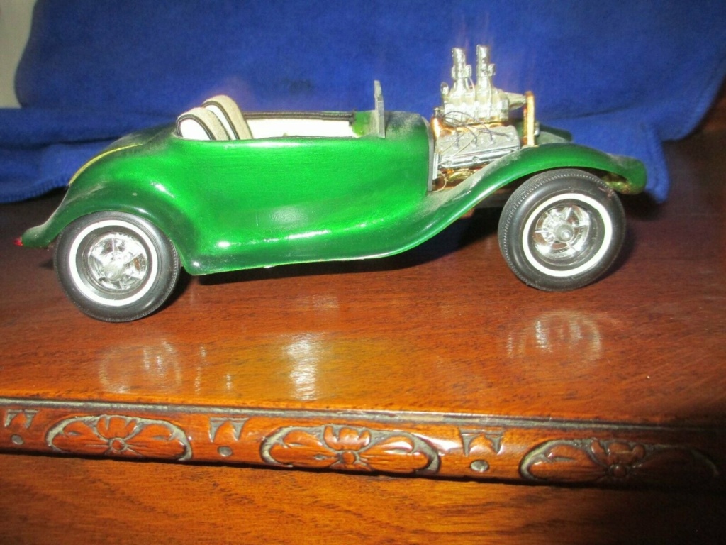 Vintage built automobile model kit survivor - Hot rod et Custom car maquettes montées anciennes - Page 15 24497410