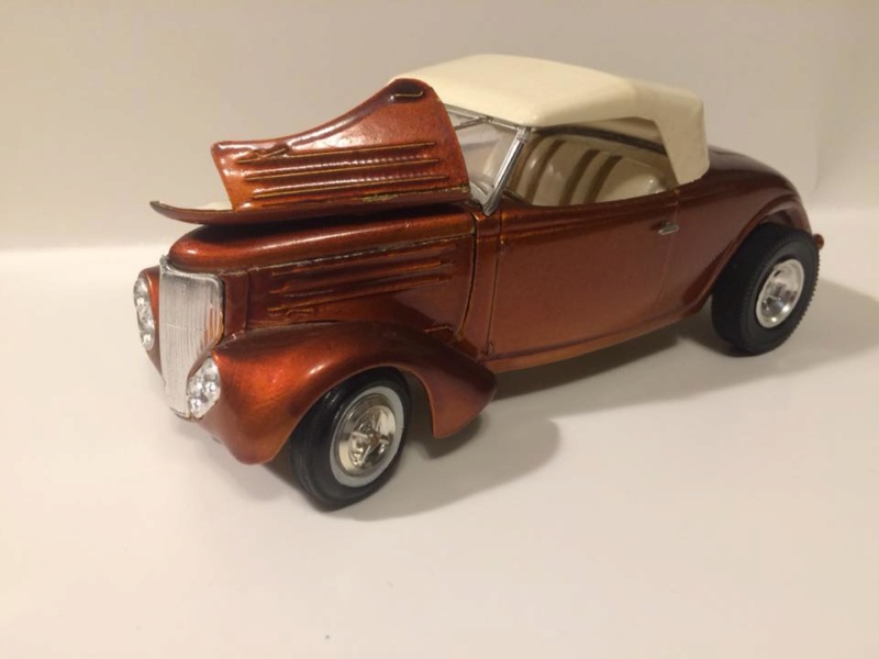 Vintage built automobile model kit survivor - Hot rod et Custom car maquettes montées anciennes - Page 10 29257710