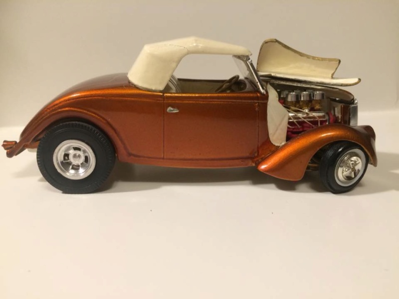 Vintage built automobile model kit survivor - Hot rod et Custom car maquettes montées anciennes - Page 10 29356010