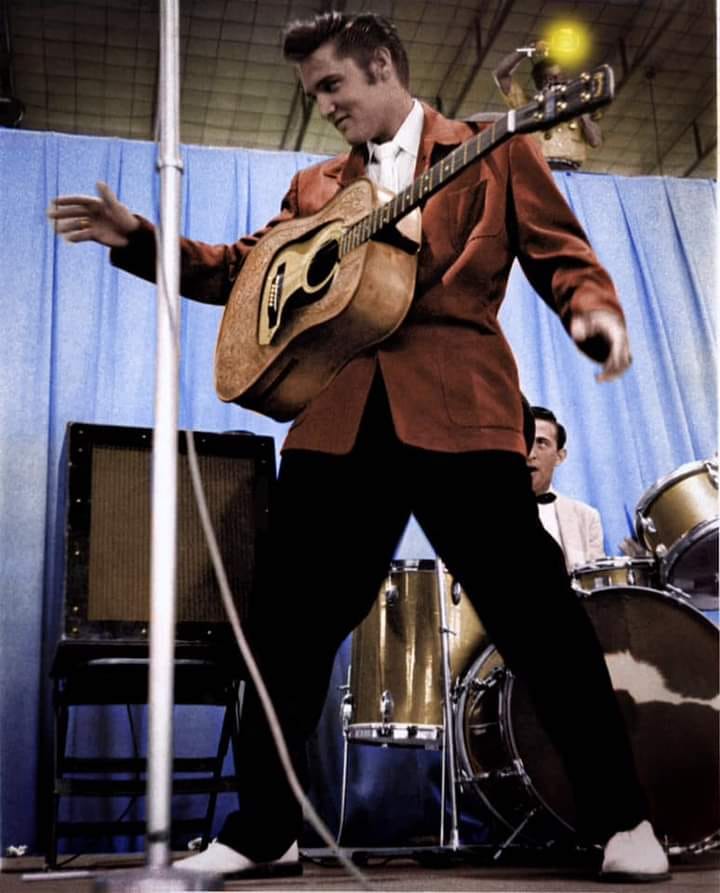 Elvis Presley-The King Of Rock'N'Roll 32210610