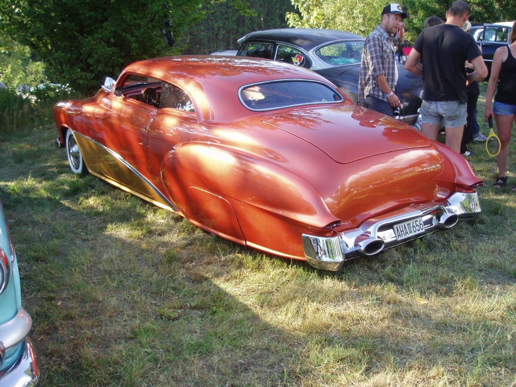 1951 Dodge - owned and restyled by Bert Gustafsson of Amal, Sweden 33471210