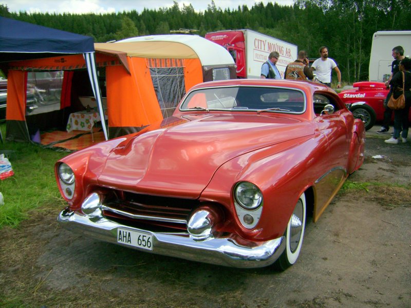 1951 Dodge - owned and restyled by Bert Gustafsson of Amal, Sweden 33506710