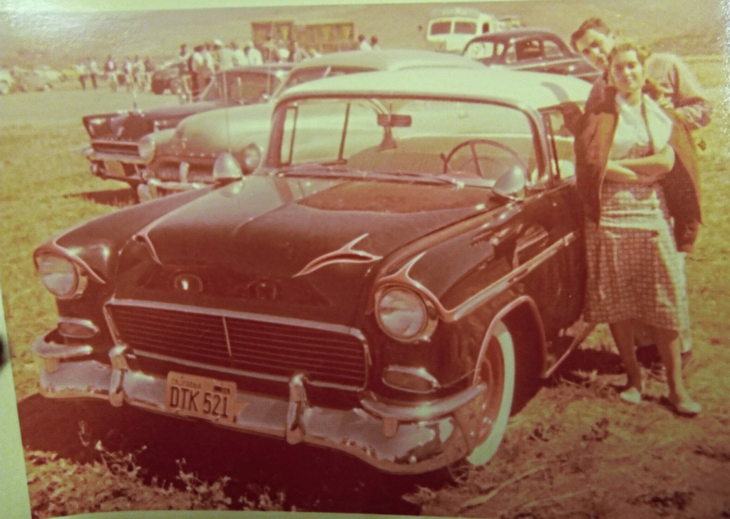 custom cars in the street - in situation ( vintage pics 1950's & 1960's)  - Page 7 33895110