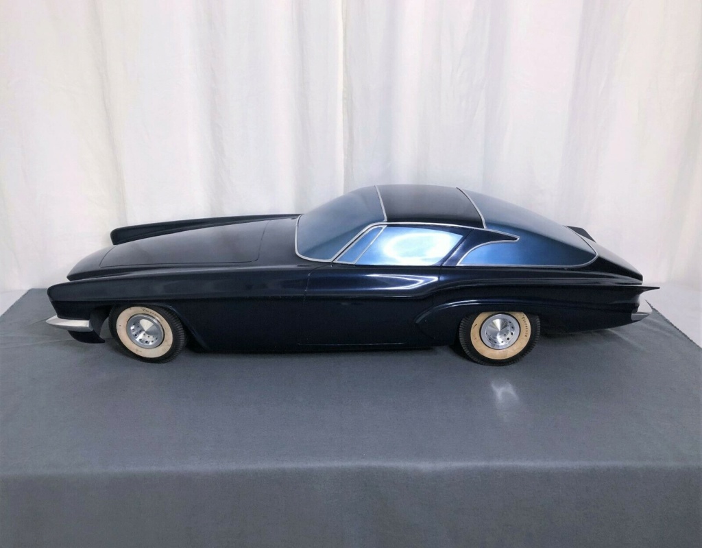 GOODYEAR AEROSPACE 48" PROTOTYPE EXPERIMENTAL CONCEPT CAR XP MODEL 342