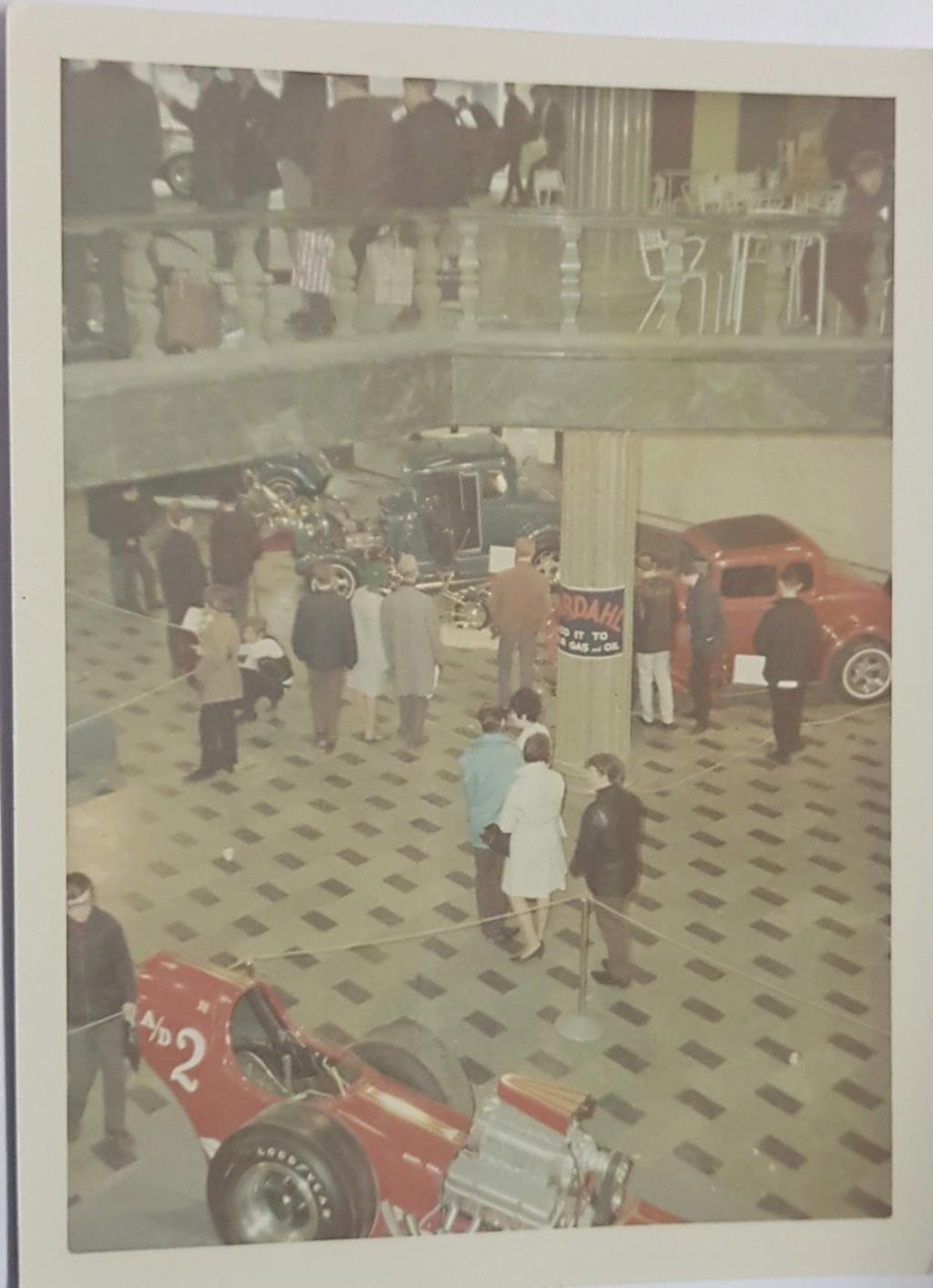 Vintage Car Show pics (50s, 60s and 70s) - Page 23 36741210