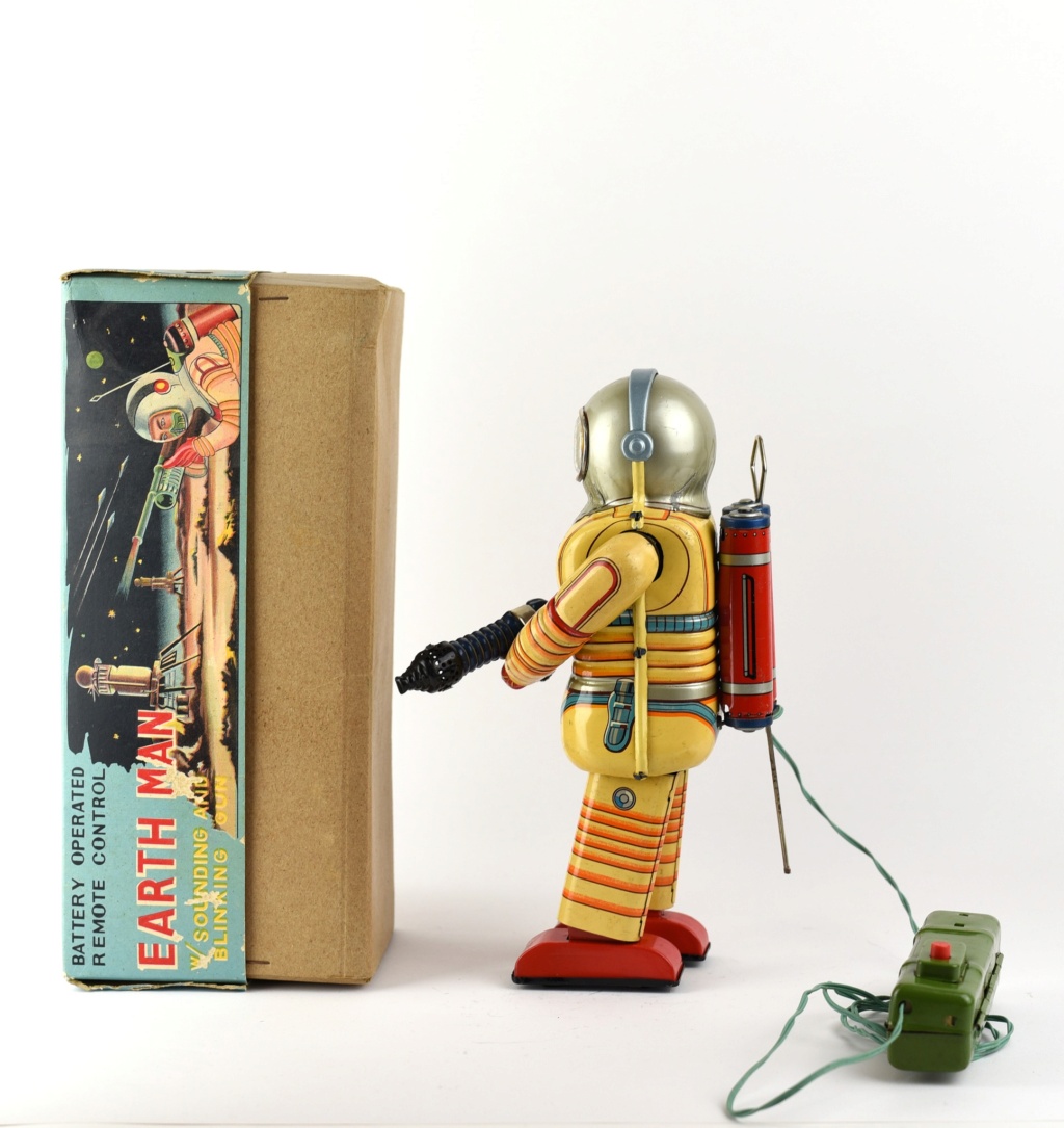 Robots jouets vintages - vintage robot toys - Page 2 40184010