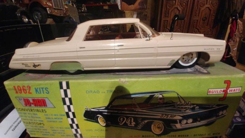 Vintage built automobile model kit survivor - Hot rod et Custom car maquettes montées anciennes - Page 11 40382410