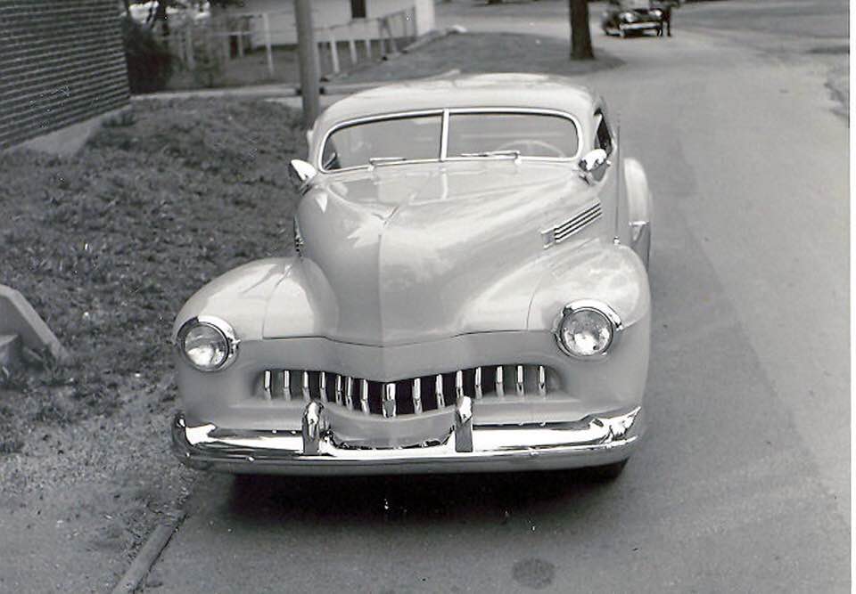 custom cars in the street - in situation ( vintage pics 1950's & 1960's)  - Page 5 46502110