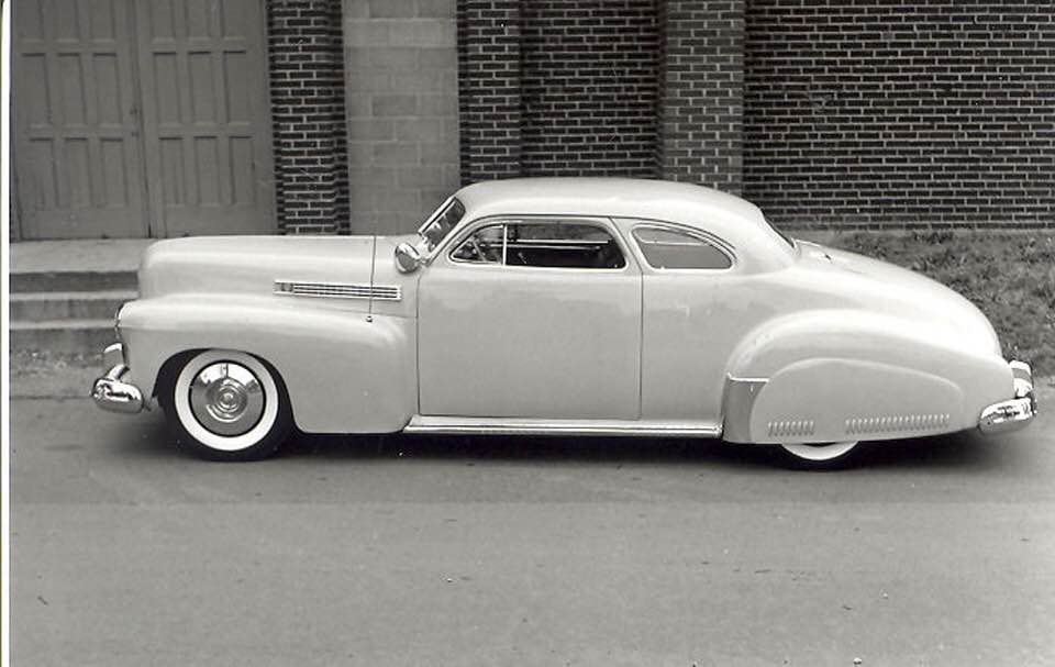 custom cars in the street - in situation ( vintage pics 1950's & 1960's)  - Page 5 46516110