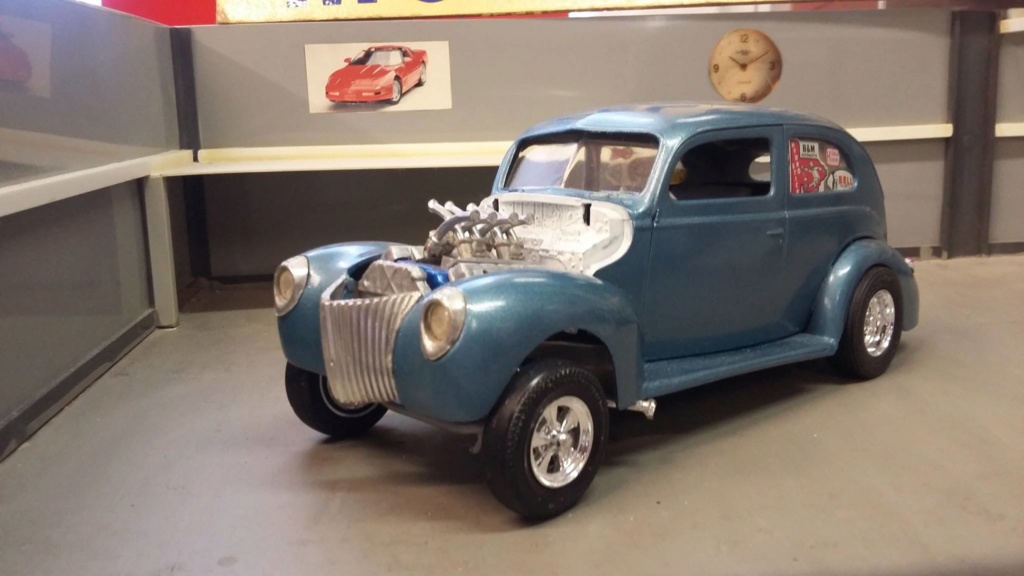 Vintage built automobile model kit survivor - Hot rod et Custom car maquettes montées anciennes - Page 11 48374810