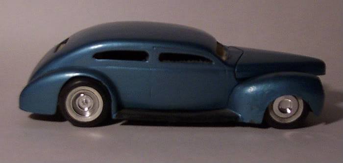 Vintage built automobile model kit survivor - Hot rod et Custom car maquettes montées anciennes - Page 11 48381610