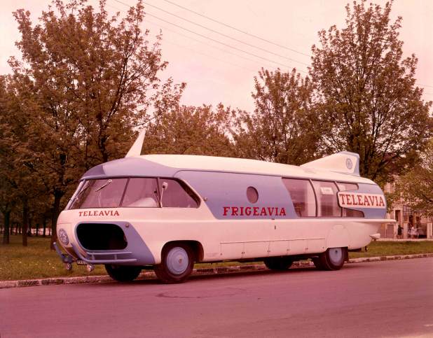 Citroën Type 55 - Charbonneaux / LEFFONDRE" 1955/56 - Camion fusée frigeavia Teleavia - Cirque Pinder 52110