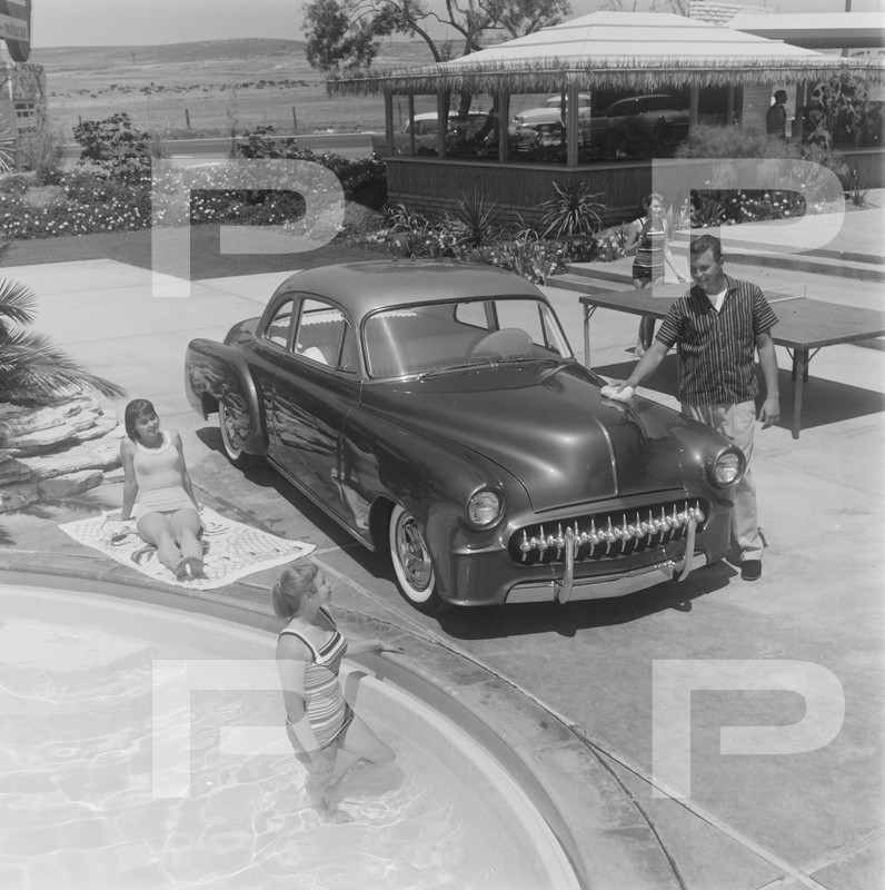 1951 Chevrolet - Frank Williams  57698110