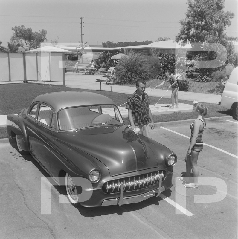 1951 Chevrolet - Frank Williams  57699010