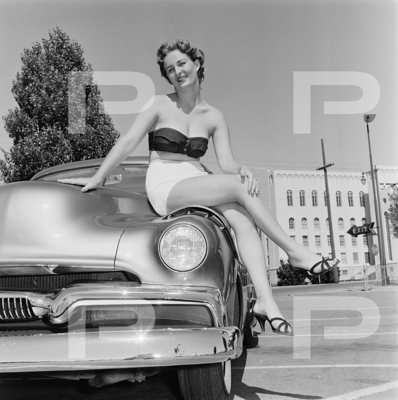1949 Chevrolet - the Caribbean - Frank Livingston - Joe Bailon 57790110