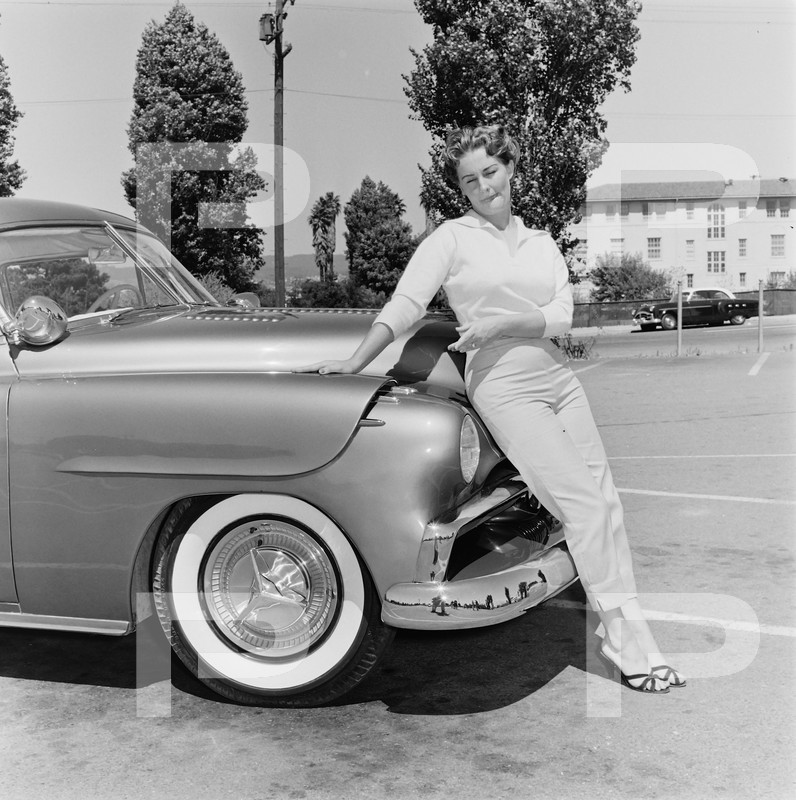 1949 Chevrolet - the Caribbean - Frank Livingston - Joe Bailon 57792010