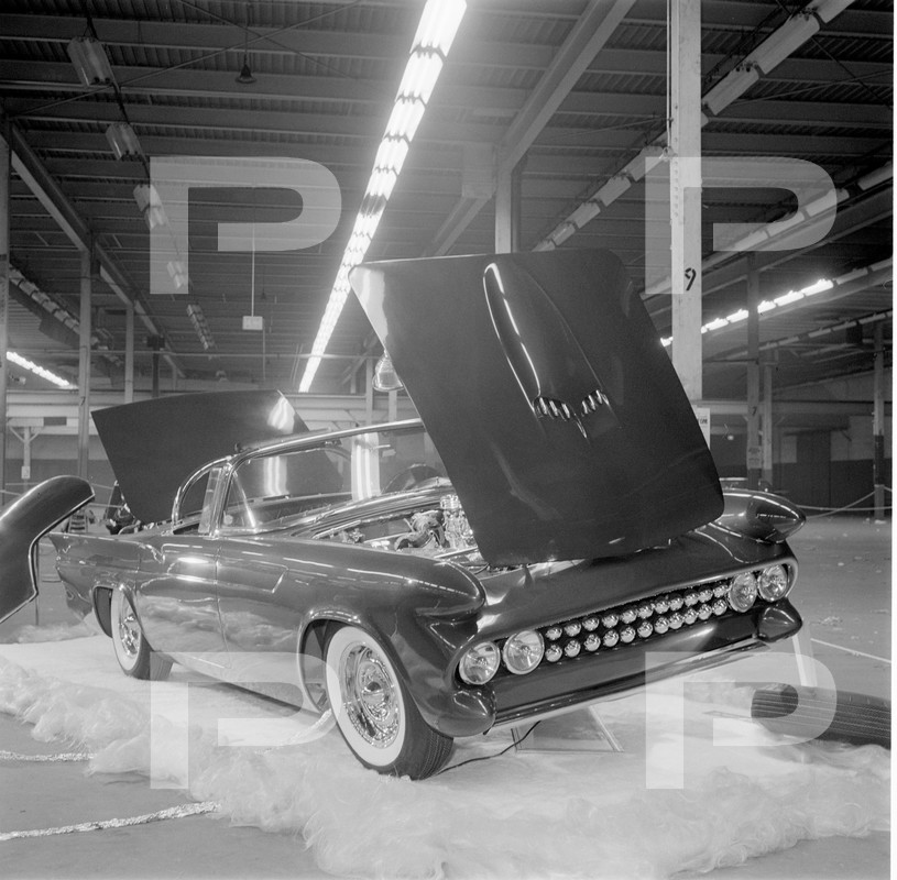 1957 Ford Thunderbird - Bob Turgeon - Le Perle - Star Kustom Shop -  62717910