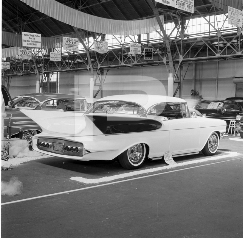 1957 Chevrolet Hardtop - Tom Thomas 84495710