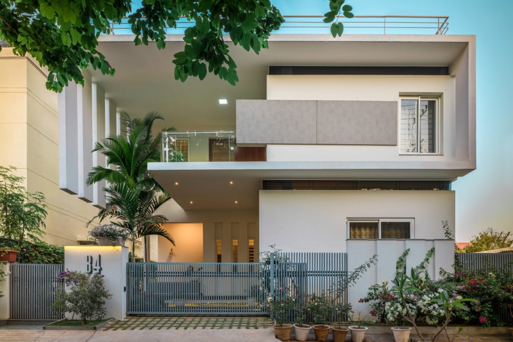 Villa style Mid Century Modern 1950/1960 Bangalore (ou Bengaluru) - l’État de Karnataka dans le sud de l’Inde. 4Site Architects 94884710