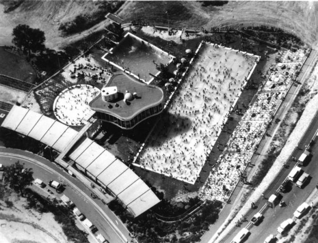 Centenary Pool at Spring Hill, designed by architect James Birrell. Brisbane - Australie. 1959 Brisb_10