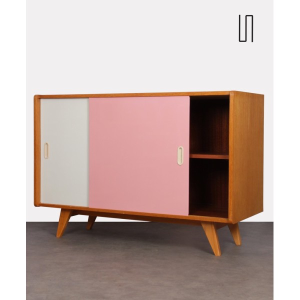 Jiri Jiroutek - designer mobilier tchèque Commod13