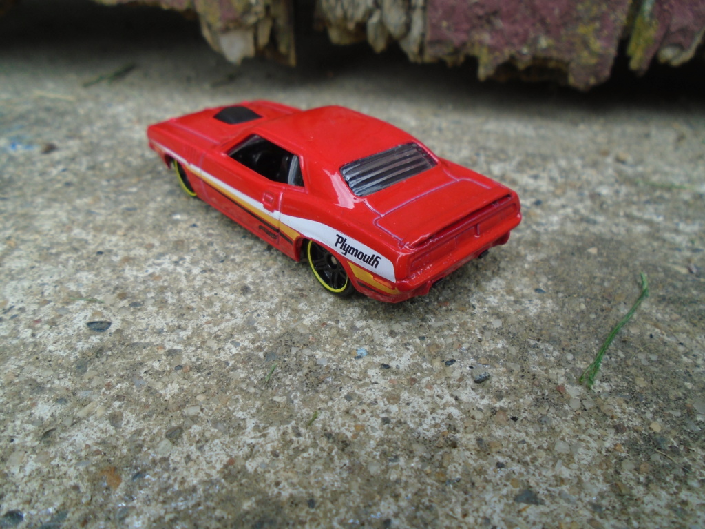 Plymouth Barracuda 1971 - Hot Wheels Dsc02943