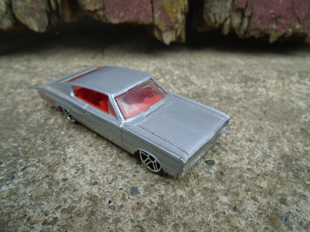 Dodge Charger 1967 - Hot Wheels Dsc02950