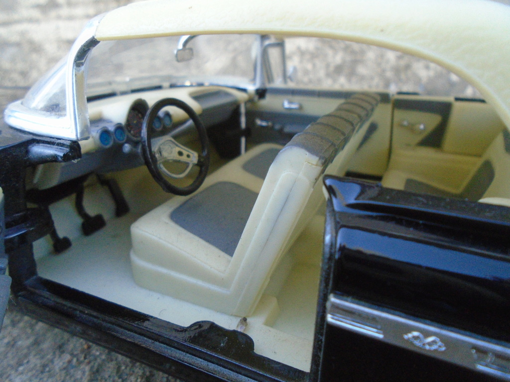 Chevrolet Impala 1959 - Yatming Road Legend - 1/18 scale Dsc05523