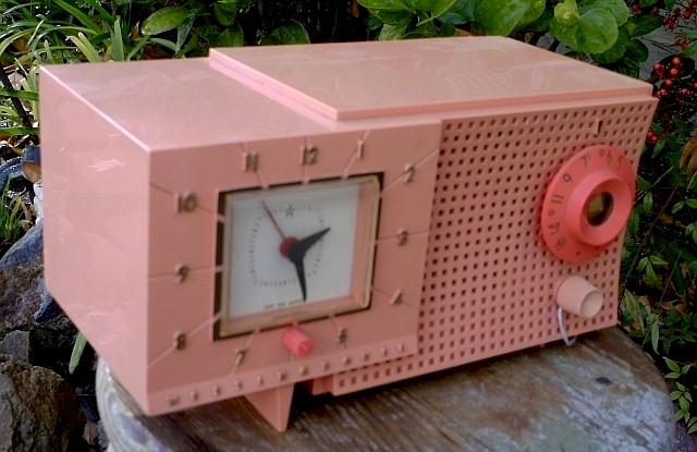 Westinghouse H540T4 Clock Radio (1955) Fletch10
