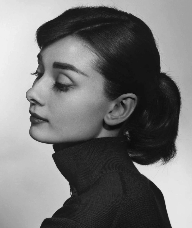 Audrey Hepburn Image-18