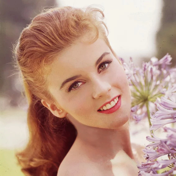 Ann Margret Image_10