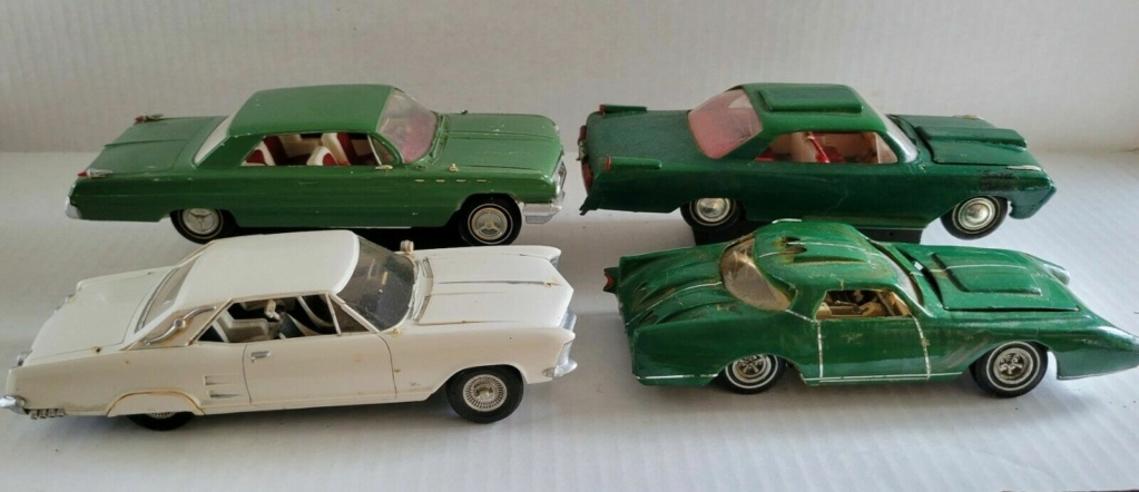 Vintage built automobile model kit survivor - Hot rod et Custom car maquettes montées anciennes - Page 15 J_hghf10
