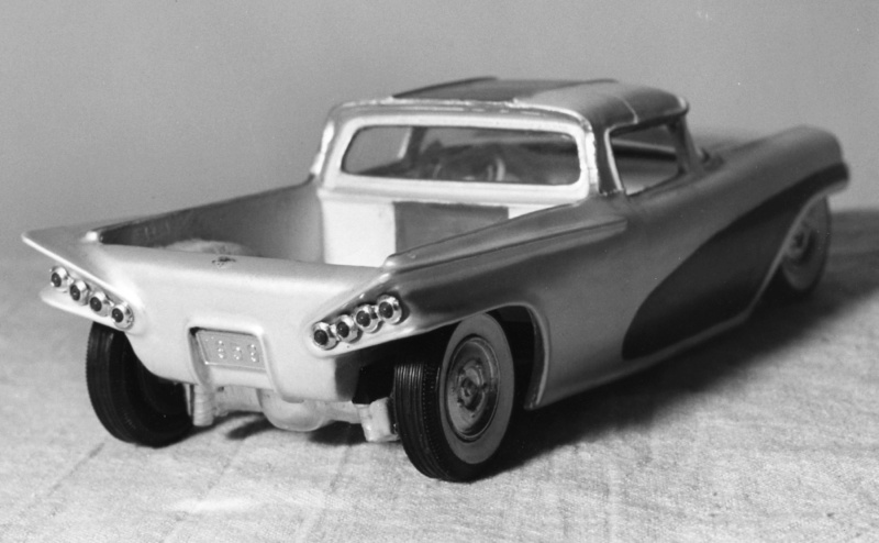 Vintage built automobile model kit survivor - Hot rod et Custom car maquettes montées anciennes - Page 11 Mod00310