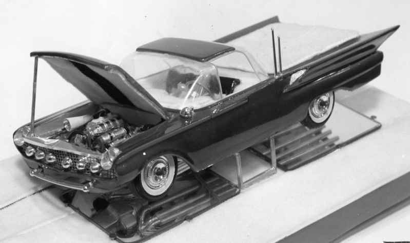 Vintage built automobile model kit survivor - Hot rod et Custom car maquettes montées anciennes - Page 11 Mod02310