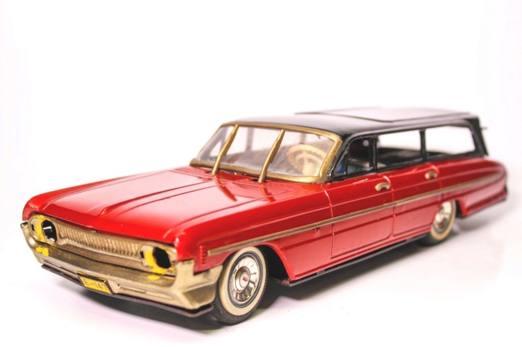 OLDSMOBILE STATION WAGON 1961 - TIN FRICTION YONEZAWA Osw10