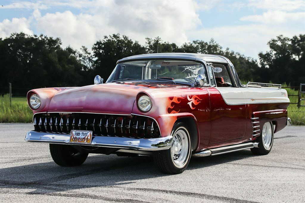1955 Ford Fairlane Custom