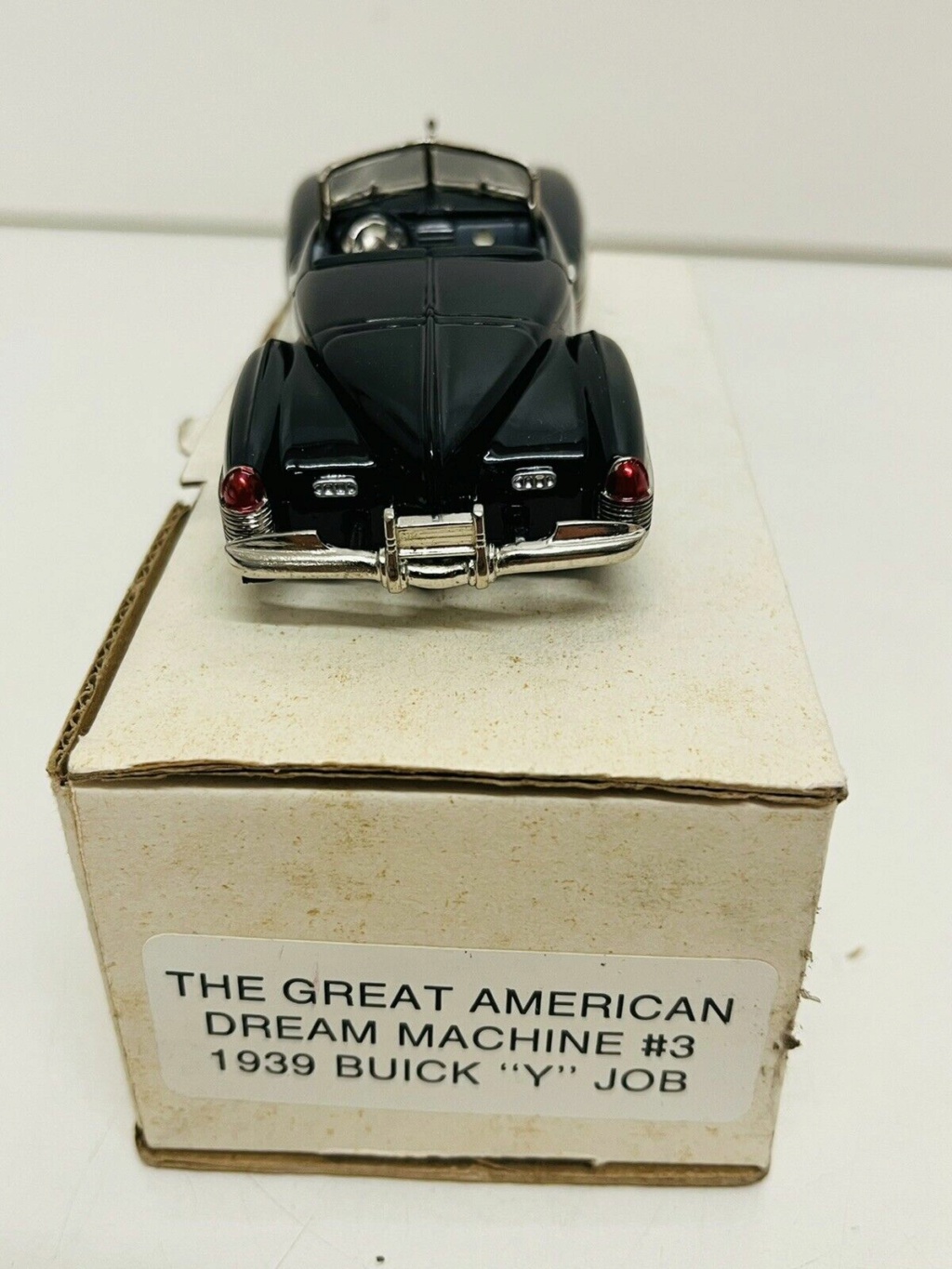 THE GREAT AMERICAN DREAM MACHINE - 1/43 diecast 50s concept car - made in England S-l16268